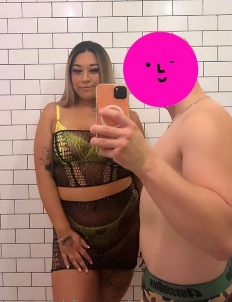 leleannee xo free hd star photos