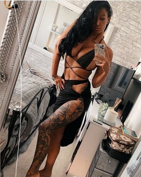 Siobhan Ward perfect pornstar pic