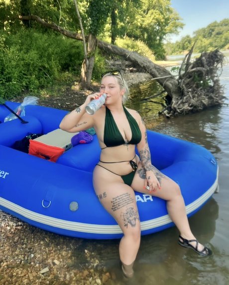 Sunni Valley best star pic