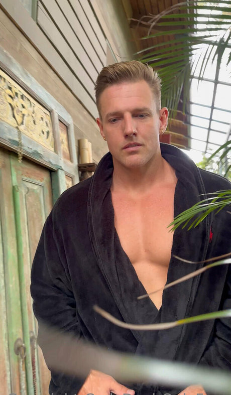 codydealfree star porn pic