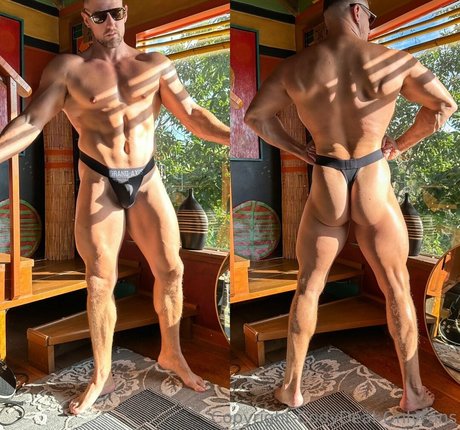 codydealfree model adult photo