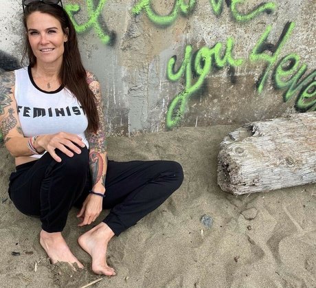 Amy Dumas perfect model galleries