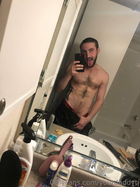 Yourdaddytj pornstar high quality image