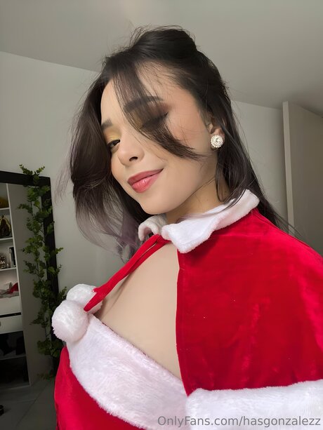 Hasgonzalezz model erotic image