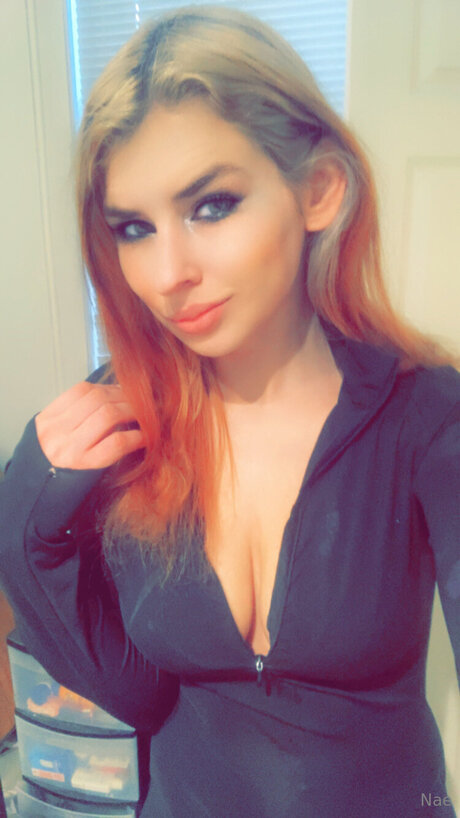 big dick shemale onlyfans pretty gallery