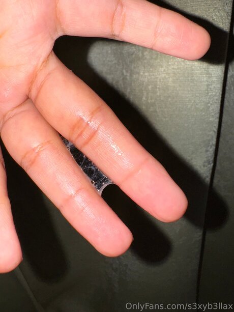 S3xyb3llax naked star img