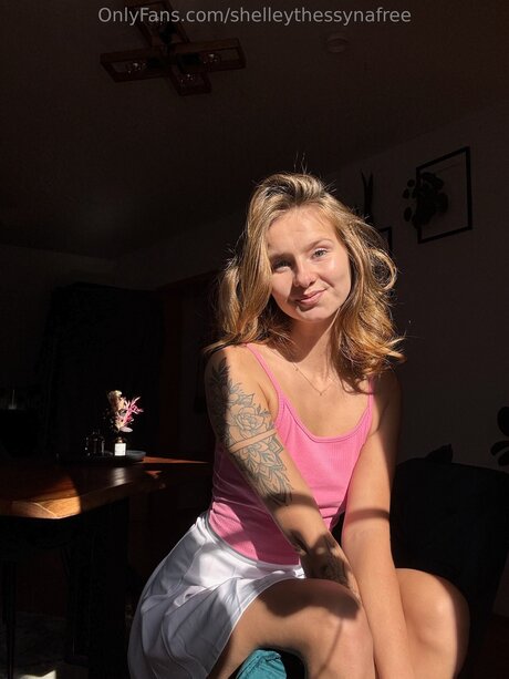 Shelleythessynafree pornstar nudes img