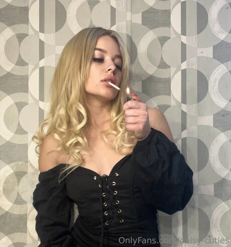 Daisy Cutie model sex photos
