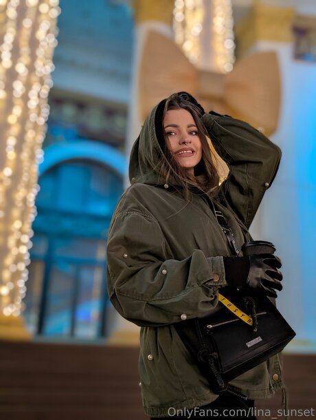 Lina Sunset high quality star photo