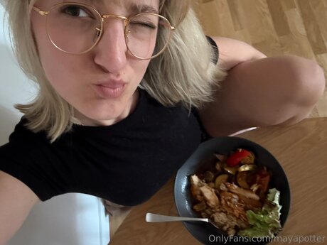 hairy pregnant onlyfans sex gallery