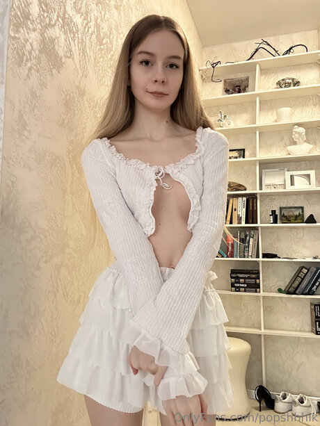 shemale handjob onlyfans sexy nudes photos