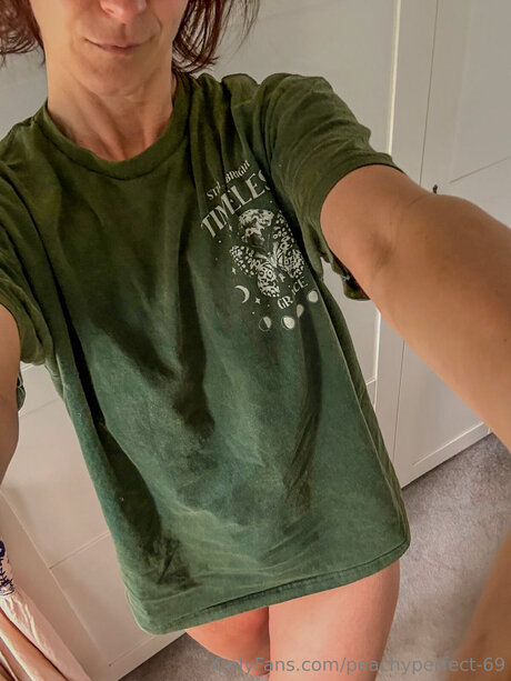 Peachyperfect 69 pretty pornstar images