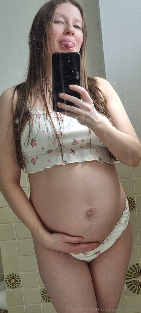 female influencer onlyfans art xxx photos