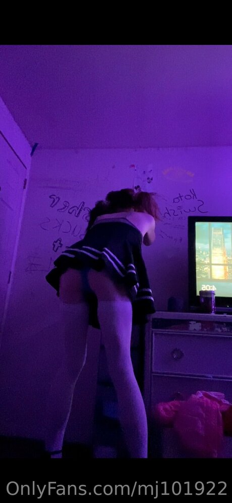 Mj101922 nude model archive