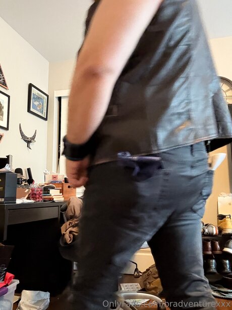 Bradventurexxx model nude images