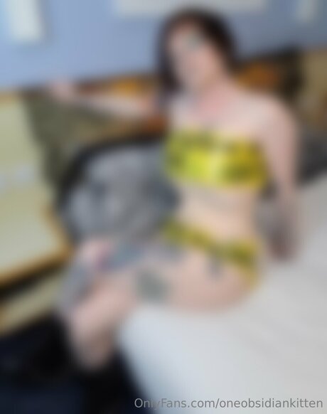 Oneobsidiankitten star erotic gallery