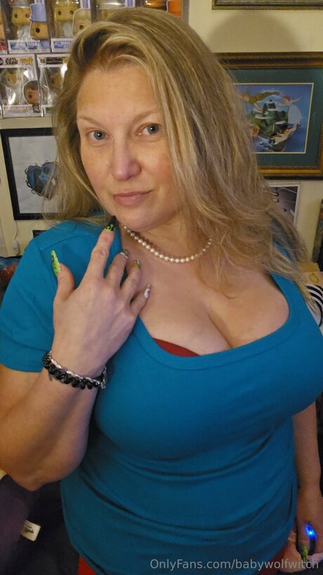 Babywolfwitch pornstar images