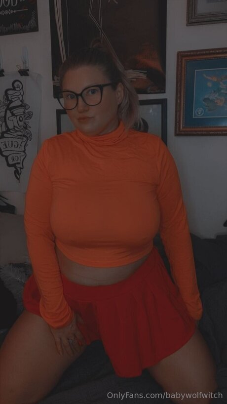 Babywolfwitch star exclusive pictures