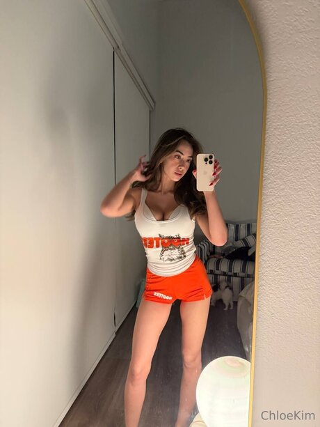 Chloekim xxx star gallery