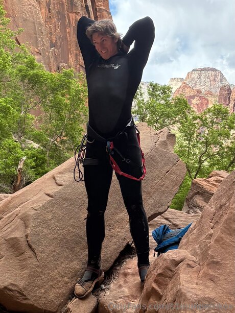 S1monpetrikov xxx actress image