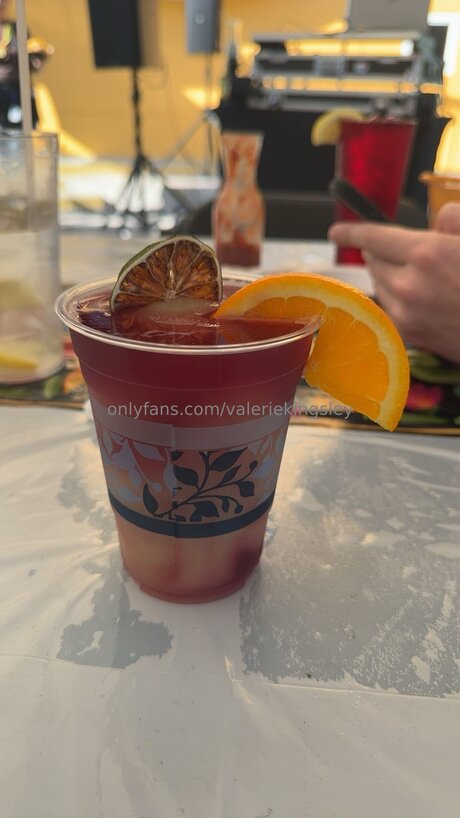 Valeriekingsley star best image