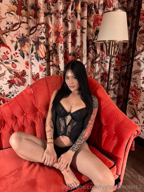 Nhiafterdark2 star nice pic