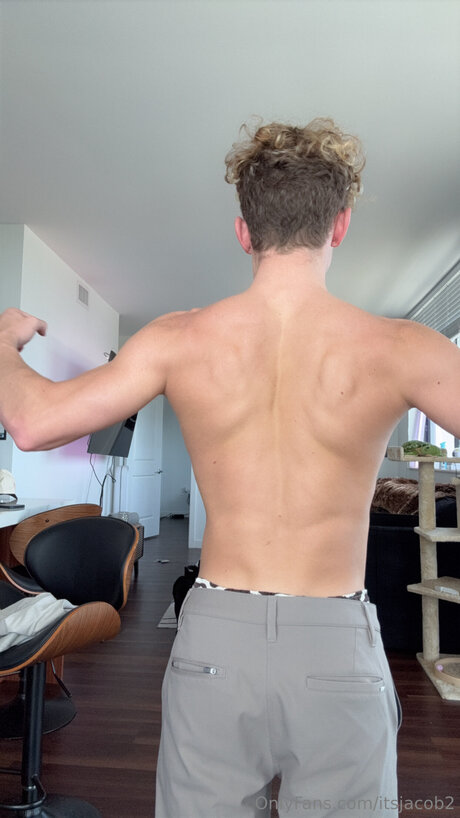 Itsjacob2 sexy pornstar pic