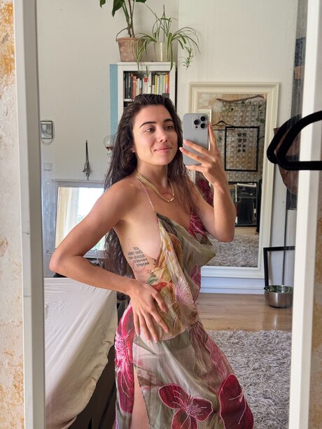 Kaira Xaen nude star pic