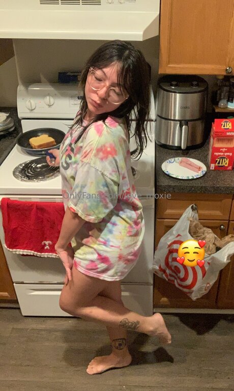 Love Moxie nice pornstar photos