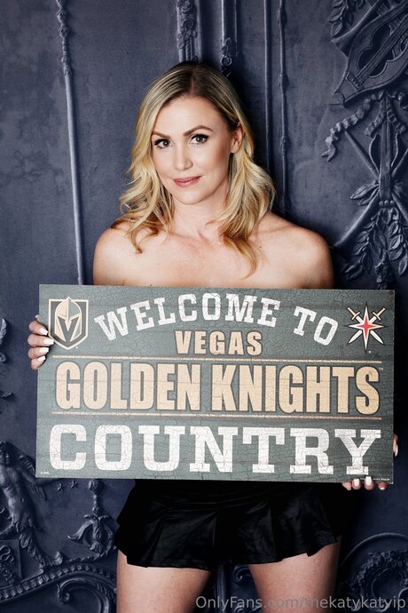 Thekatykatvip pornstar xxx photos