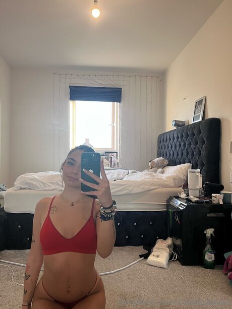 Kinsleypaige hd star gallery