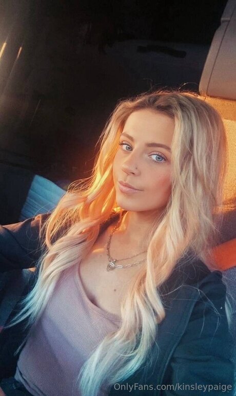 Kinsleypaige xxx star galleries