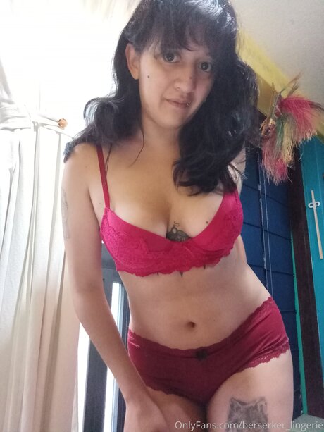 Berserker Lingerie nudes actress pic