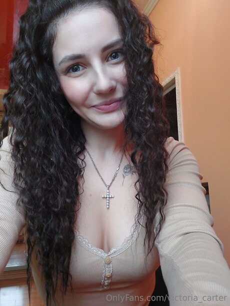 Mia Skye naked model archive