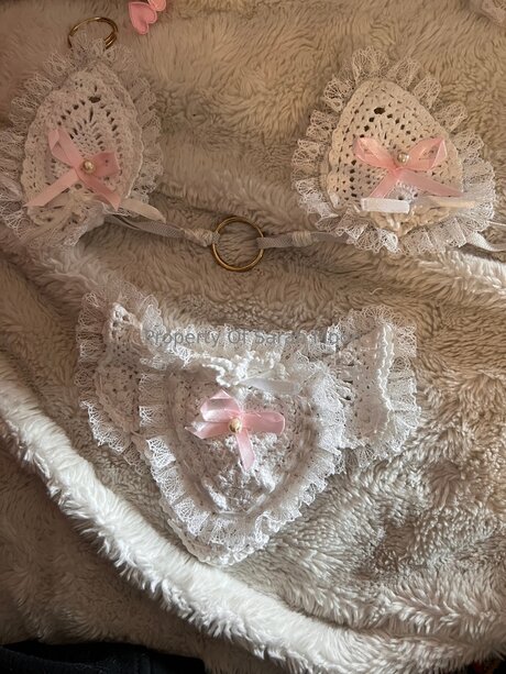 Sarahmoonsg free model photo