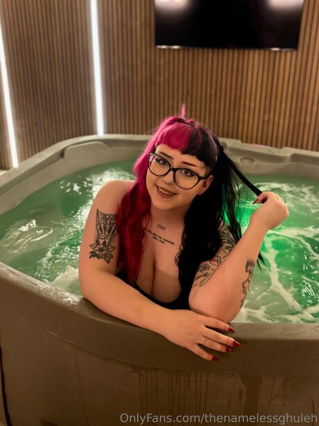 Thenamelessghuleh top star picture