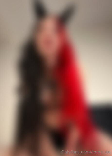 Domicute model adult images