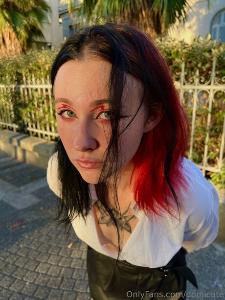 Domicute beautiful model image