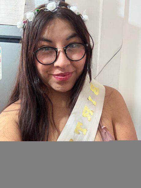 Hellenhotxxx beautiful model pic