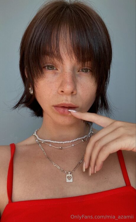 Mia Azamii star best gallery