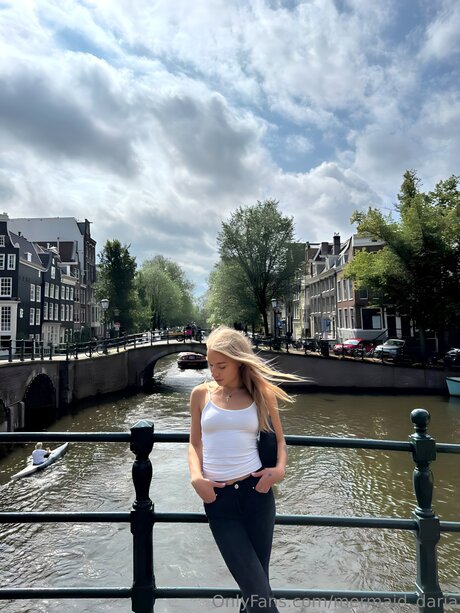 Mermaid Daria pretty star gallery