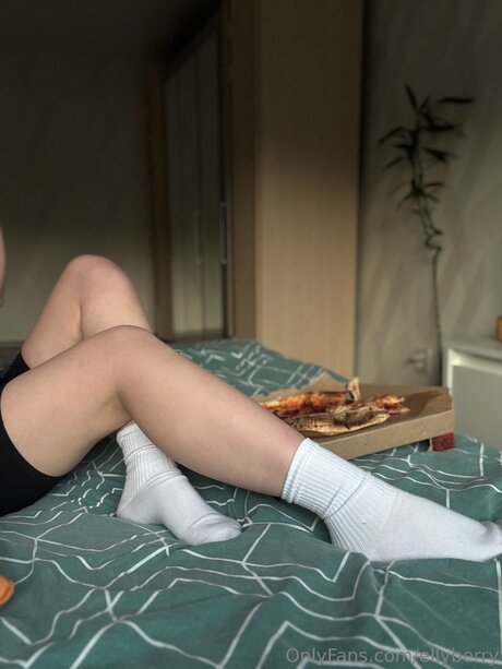 Ellyberry nice pornstar gallery