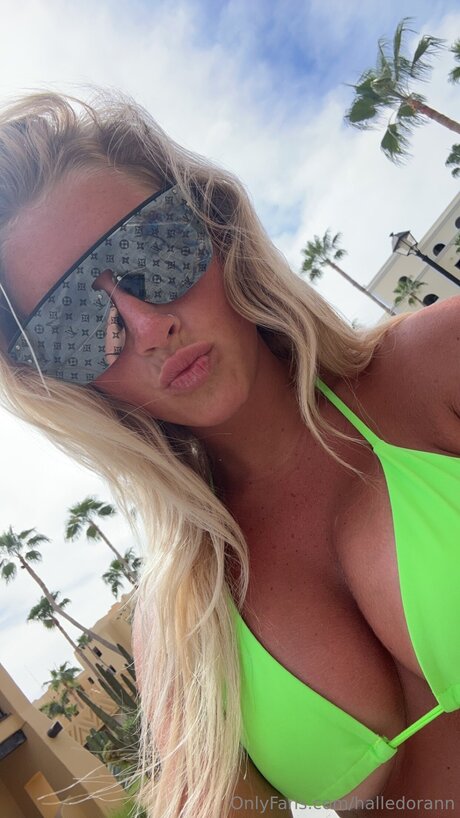 Halledorann pornstar sex galleries