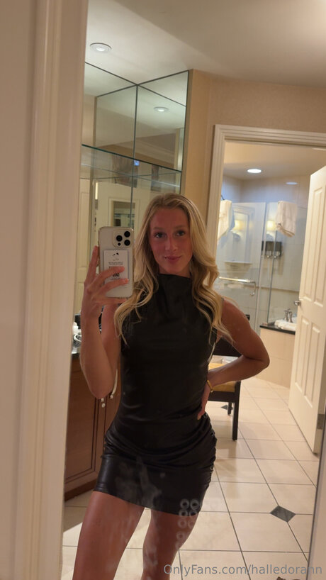 Halledorann star sex pictures