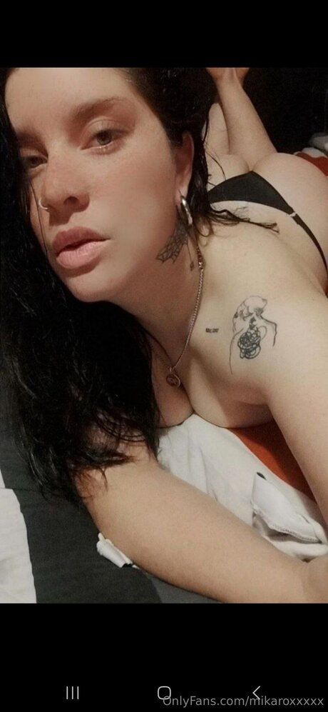 Mikaroxxxxx model free pic