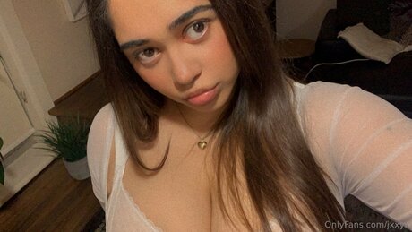 Bemyjxy model nice pics