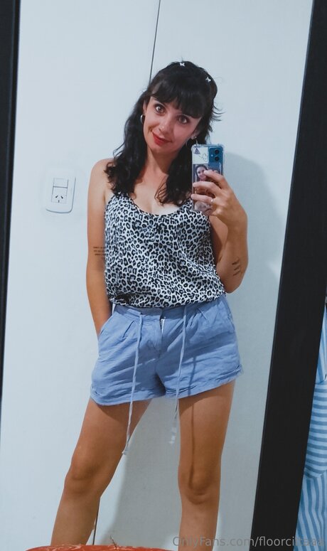 Floorciitaaa free actress gallery