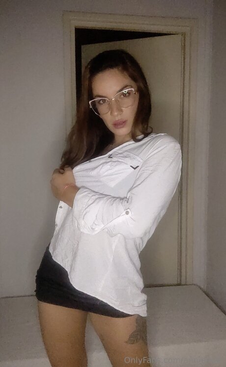 Annieho0t star pornographic gallery