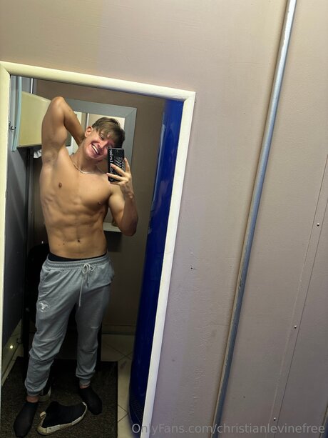 Christianlevine Straight star nudes photo