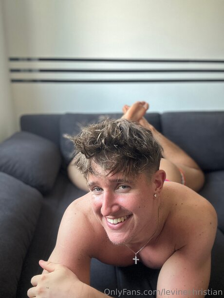 Christianlevine Straight sex model picture